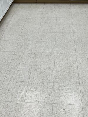Before and After Floor Cleaning Services in Sauquoit, NY (1)